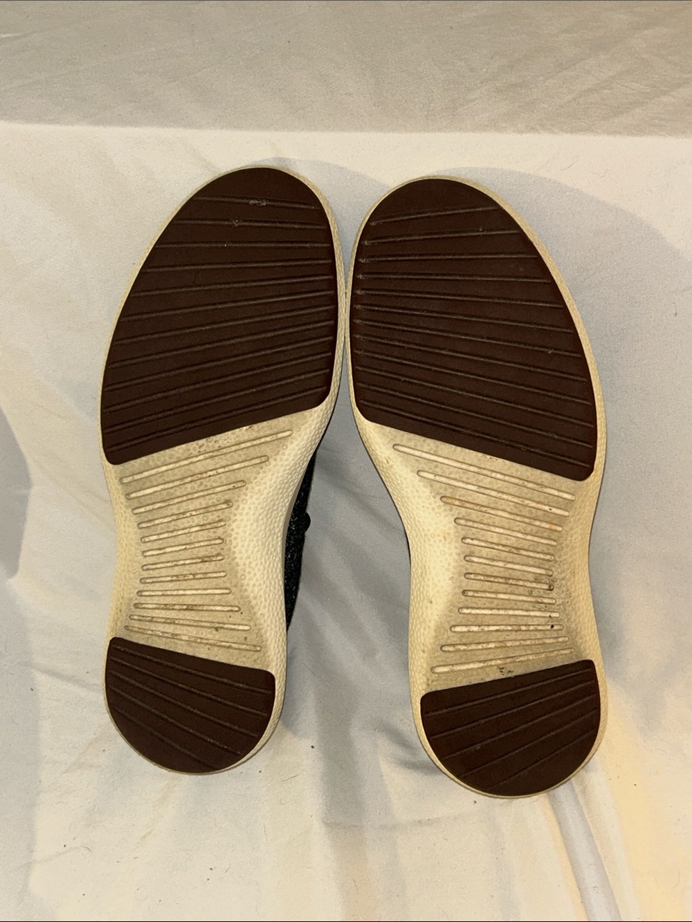 Allbirds Wool Runner Mizzle - Picture 5 of 8